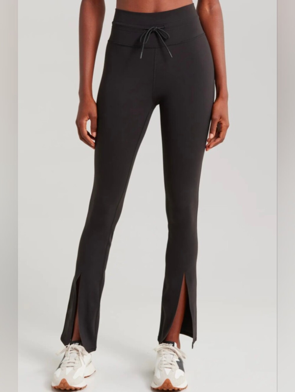 Vuori Daily Split Flare Pants - Size S
